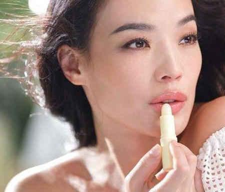微笑唇和m唇,还傻傻分不清楚?(图6) 微笑唇和m唇,还傻傻分不清楚?(图6)