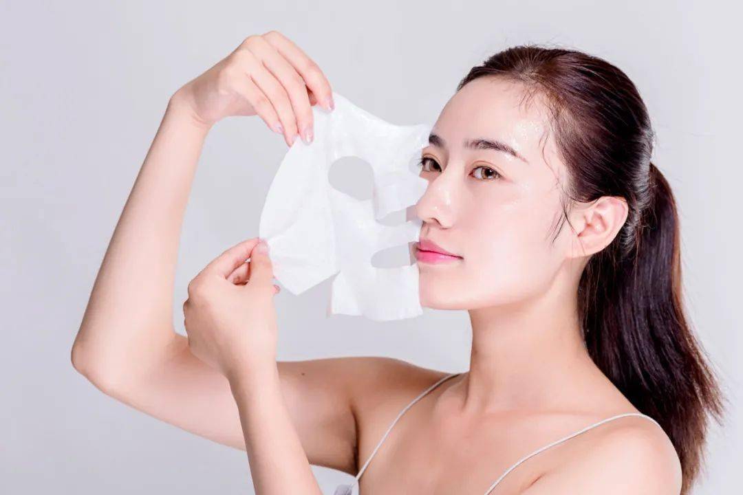 妆字面膜和械字面膜的区别是什么?(图1) 妆字面膜和械字面膜的区别是什么?(图1)