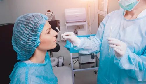 医美行业本该是高门槛产业，从业人员却资质堪忧(图1)